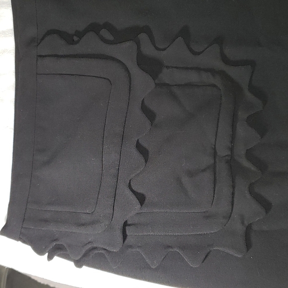 Victoria Beckham for Target Black Mini Skirt,  Size Large - Picture 4 of 7